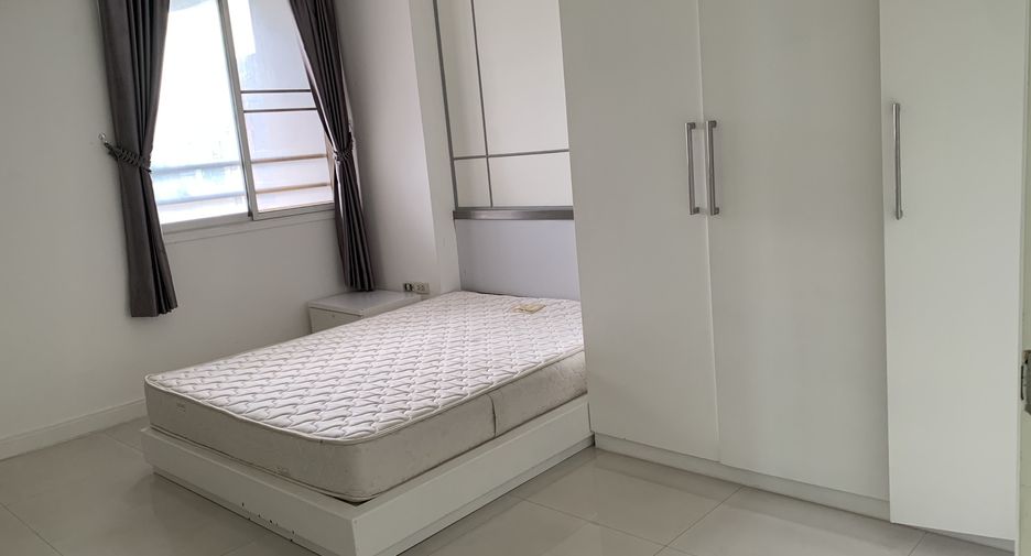 Wohnung zur Miete mit 4 Zimmer in Watthana, Bangkok