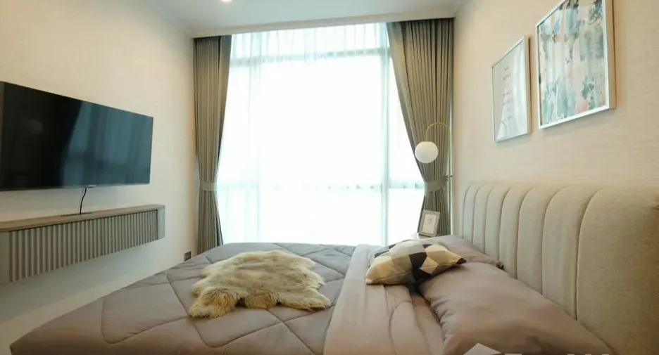 For rent 2 bedrooms condo in Watthana, Bangkok
