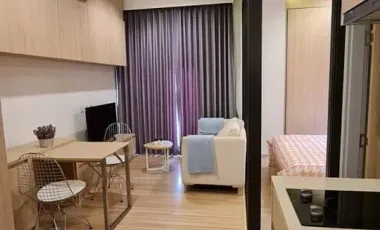 For rent 1 bed condo in Phaya Thai, Bangkok