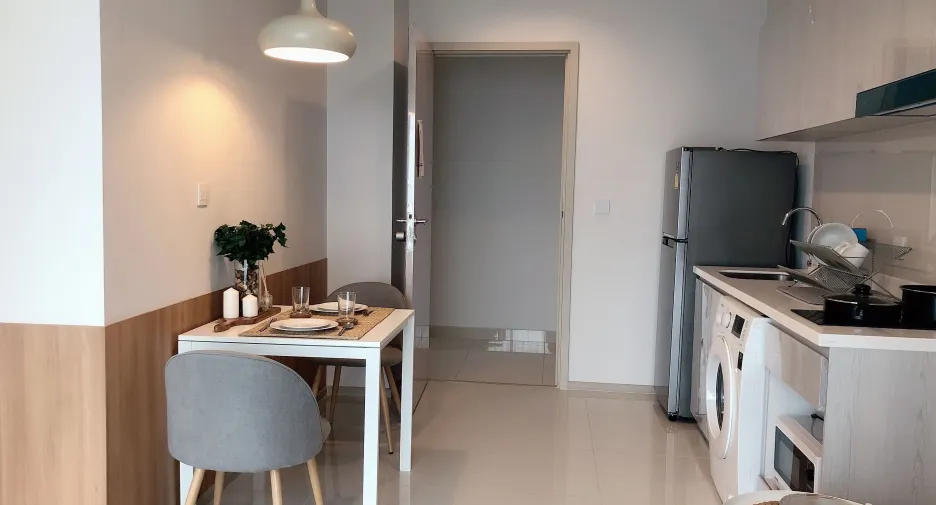 For rent 2 bedrooms condo in Pathum Wan, Bangkok