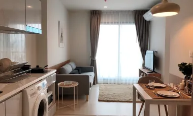 For rent 2 bedrooms condo in Pathum Wan, Bangkok