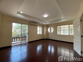 Reihenhaus zur Miete mit 4 Zimmer in Bang Khen, Bangkok
