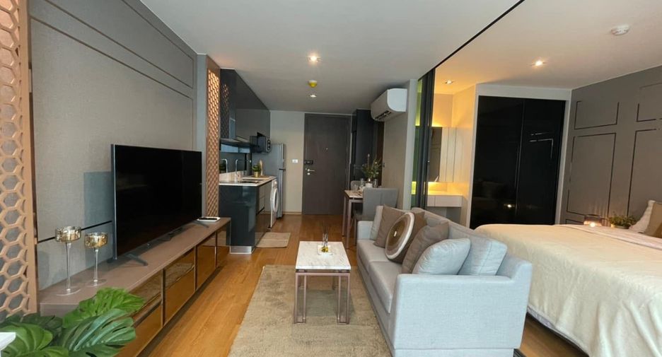 For rent 1 bed condo in Bang Rak, Bangkok