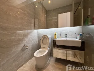 For rent 2 bedrooms condo in Huai Khwang, Bangkok
