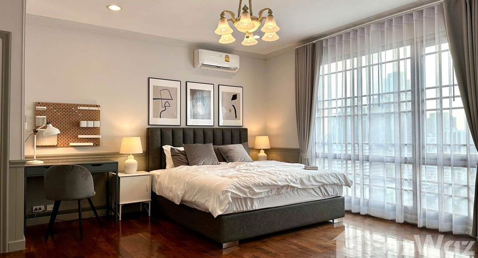 For rent 1 bed condo in Bang Rak, Bangkok