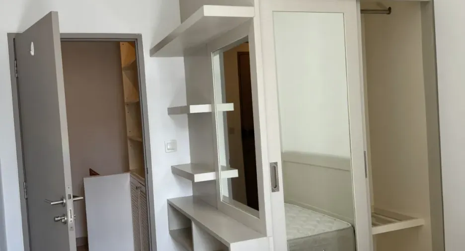 Wohnung zur Miete mit 2 Zimmer in Phra Khanong, Bangkok