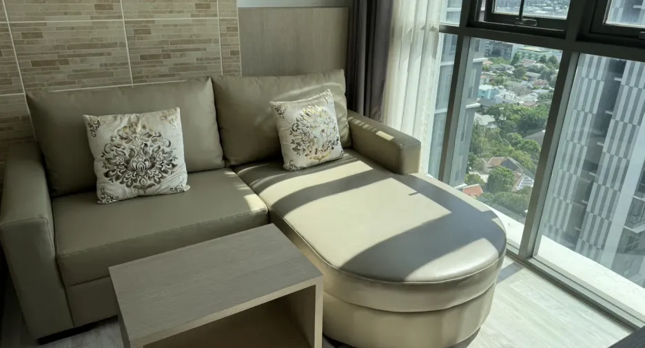 Wohnung zur Miete mit 2 Zimmer in Phra Khanong, Bangkok
