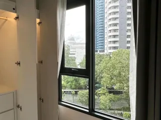For rent 1 bed condo in Pathum Wan, Bangkok