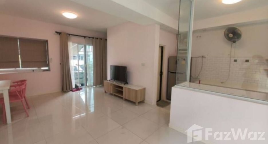 For rent 3 bedrooms townhouse in Mueang Samut Prakan, Samut Prakan
