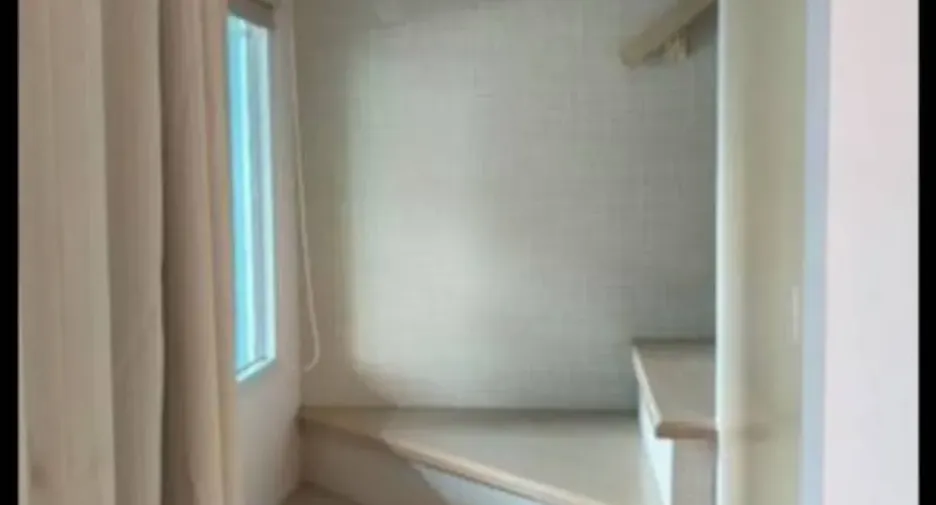 For rent 3 bedrooms townhouse in Mueang Samut Prakan, Samut Prakan