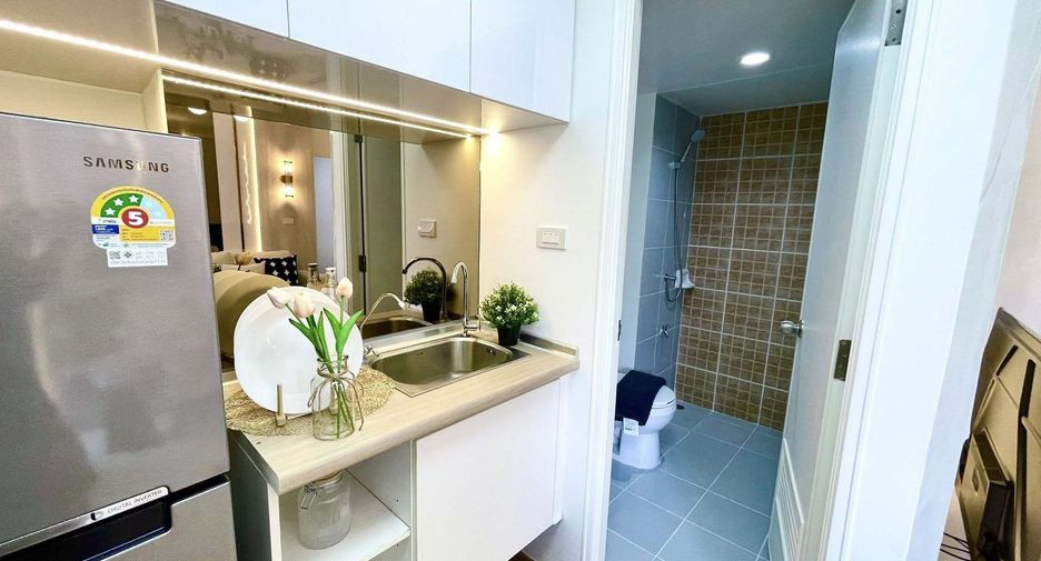 For rent 2 bedrooms condo in Mueang Samut Prakan, Samut Prakan