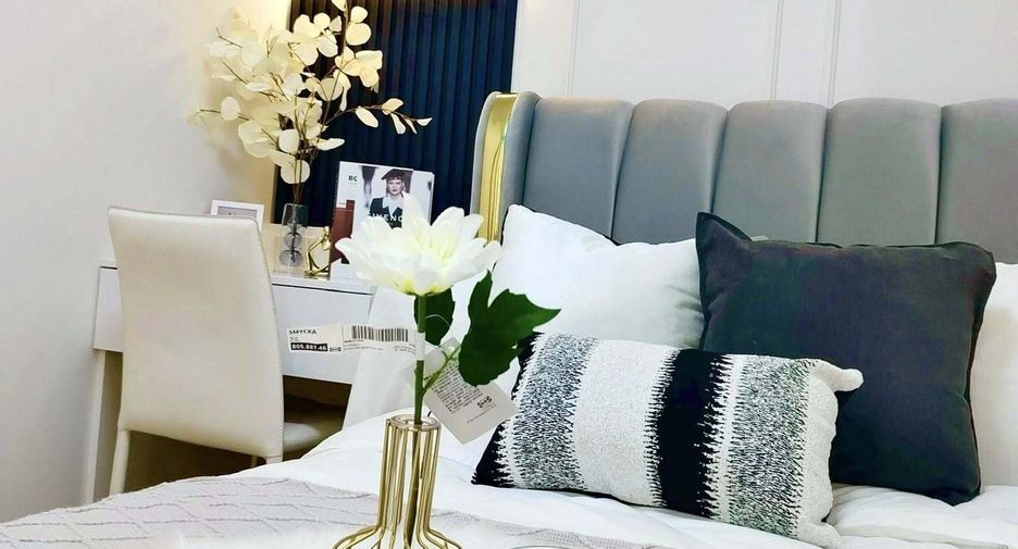 For rent 2 bedrooms condo in Mueang Samut Prakan, Samut Prakan