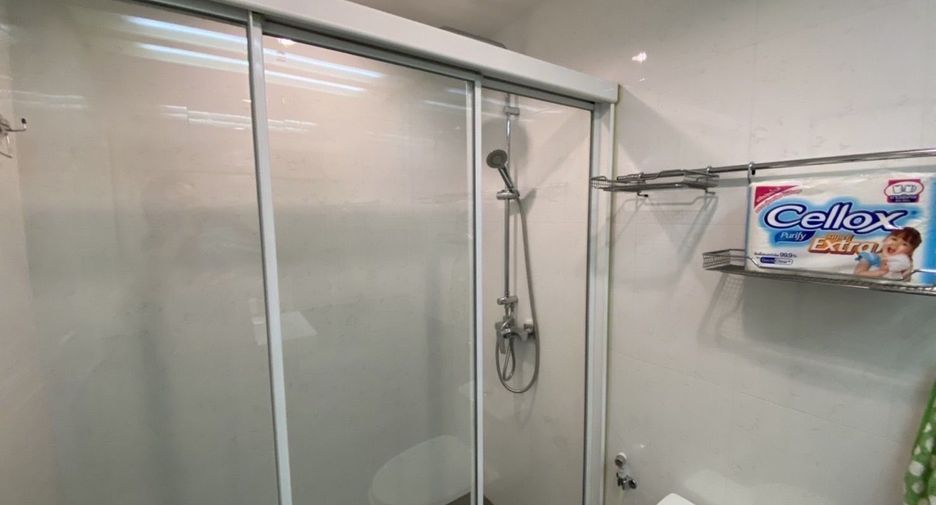 For rent 1 bed condo in Pathum Wan, Bangkok