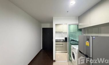 For rent 2 ベッドルーム condo in Huai Khwang, Bangkok