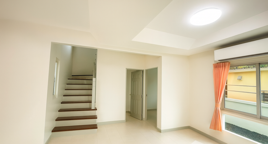 For rent 3 bedrooms house in Bang Bo, Samut Prakan