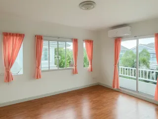À louer 3 chambres maison à Bang Bo, Samut Prakan