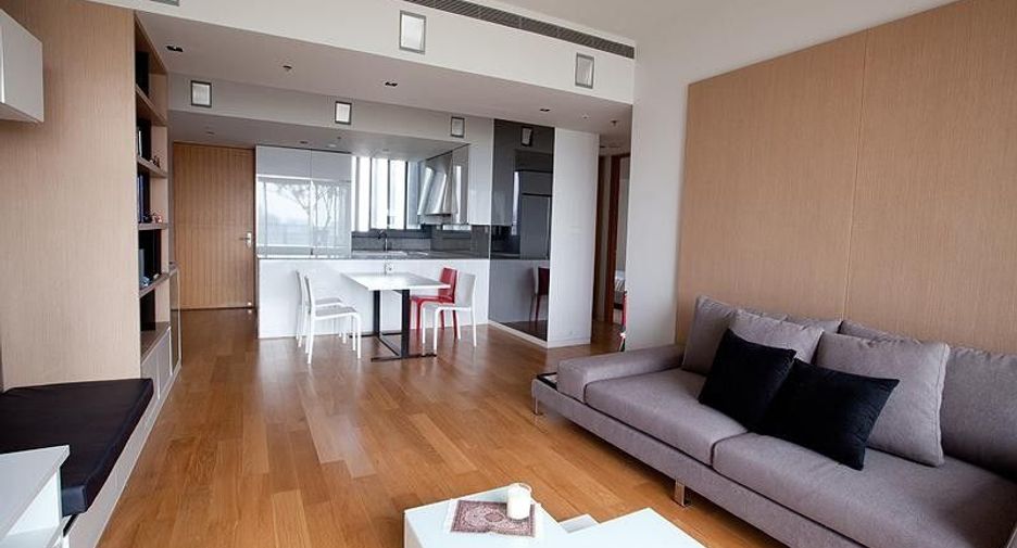 For rent 2 bedrooms condo in Sathon, Bangkok