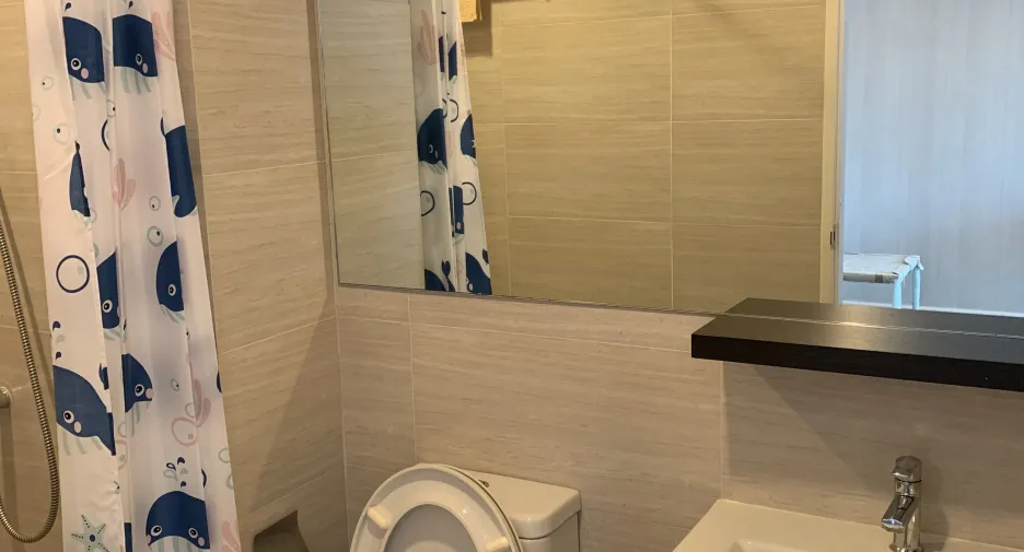 For rent 1 bed condo in Bang Kapi, Bangkok