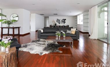 Condo en alquiler de 3 habitaciones en Sathon, Bangkok