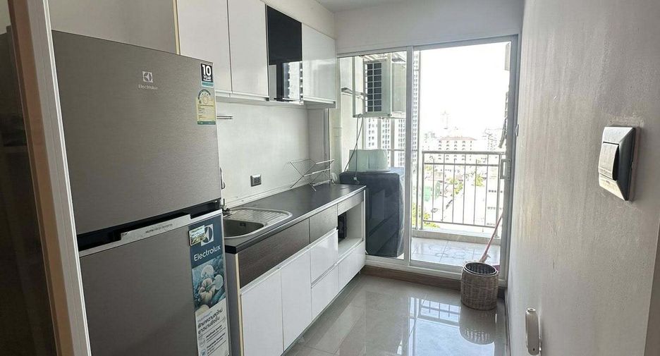 À louer 1 chambre condo à Huai Khwang, Bangkok