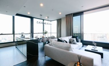 For rent 3 bedrooms condo in Khlong Toei, Bangkok