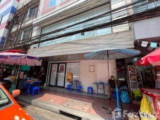For rent retail Space in Samphanthawong, Bangkok