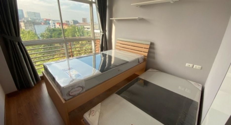 For rent 1 bed condo in Ratchathewi, Bangkok