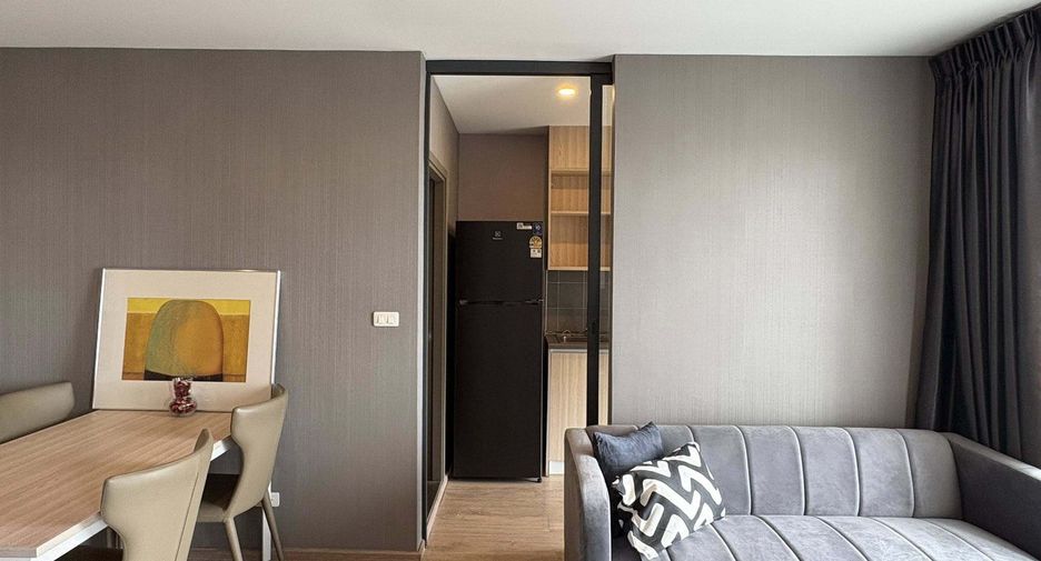 For rent 2 bedrooms condo in Bang Na, Bangkok