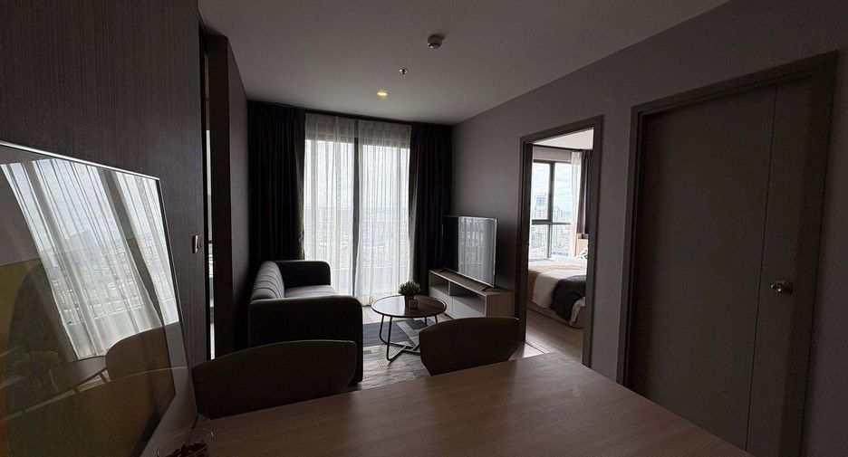 For rent 2 bedrooms condo in Bang Na, Bangkok
