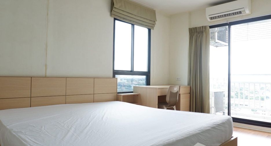 For rent 2 bedrooms condo in Phaya Thai, Bangkok