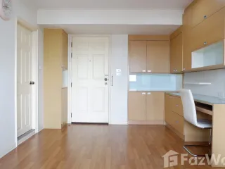 For rent 2 bedrooms condo in Phaya Thai, Bangkok