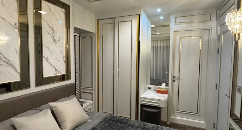 For rent 2 bedrooms condo in Chatuchak, Bangkok