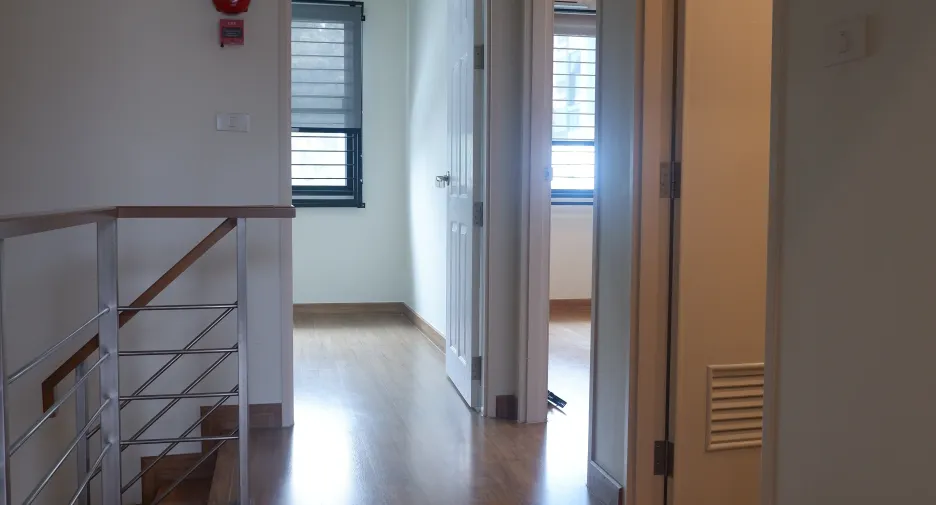 Casa adosada en alquiler de 4 habitaciones en Phra Pradaeng, Samut Prakan