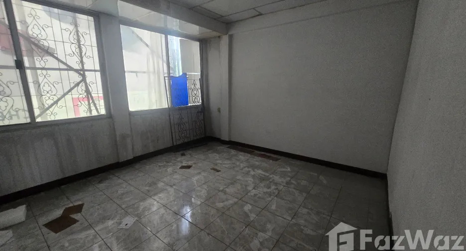 For rent retail Space in Bang Kapi, Bangkok