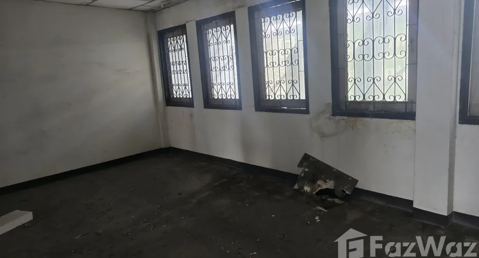 For rent retail Space in Bang Kapi, Bangkok