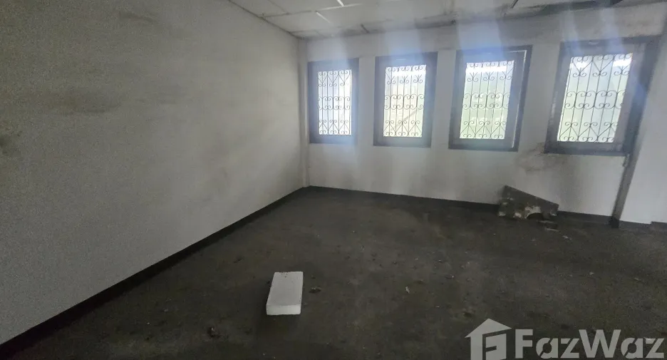 For rent retail Space in Bang Kapi, Bangkok