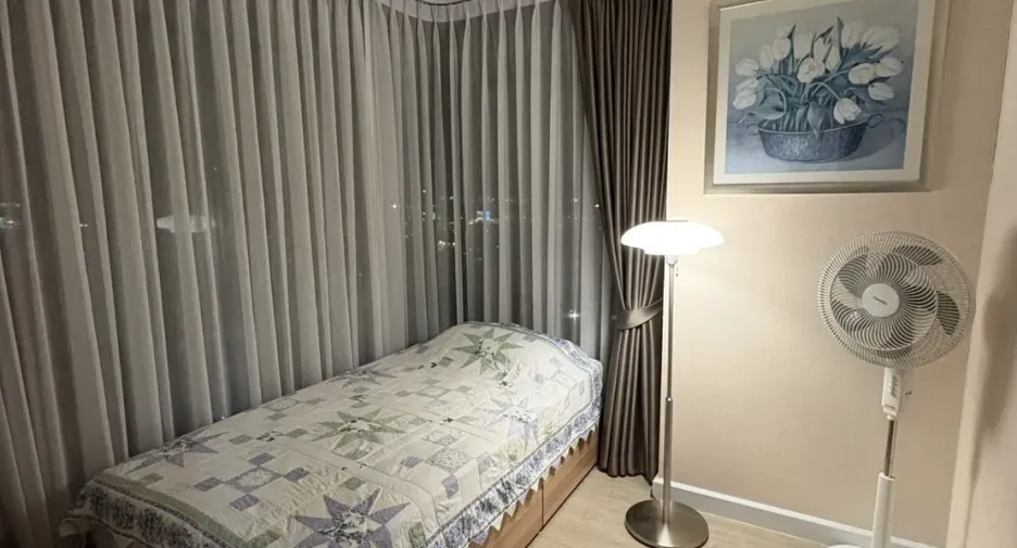 For rent 2 bedrooms condo in Bang Sue, Bangkok