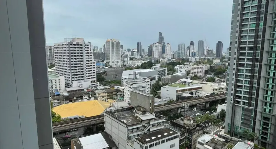 À louer 1 chambre condo à Khlong Toei, Bangkok