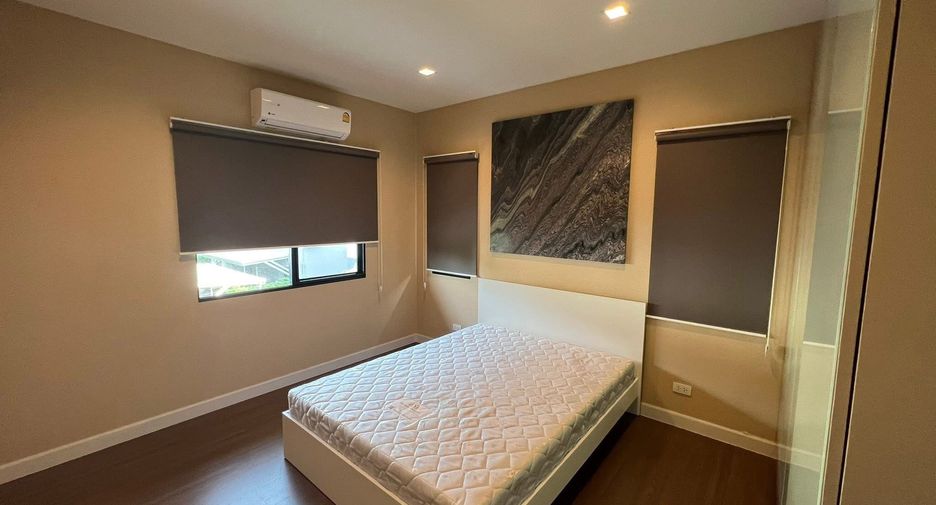 Casa en alquiler de 4 habitaciones en Bang Phli, Samut Prakan