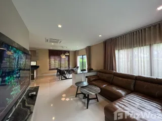 For rent 4 bedrooms house in Bang Phli, Samut Prakan