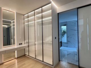 Casa en alquiler de 4 habitaciones en Bueng Kum, Bangkok