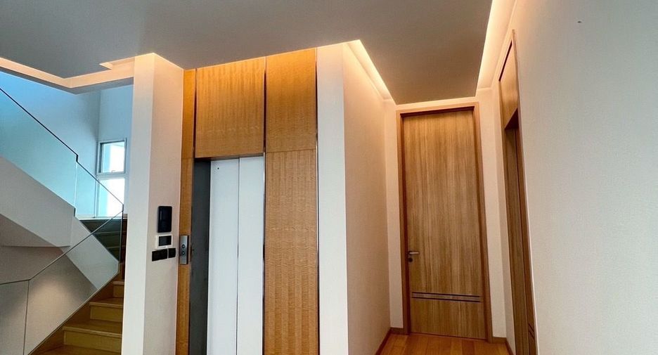 Haus zur Miete mit 4 Zimmer in Bueng Kum, Bangkok