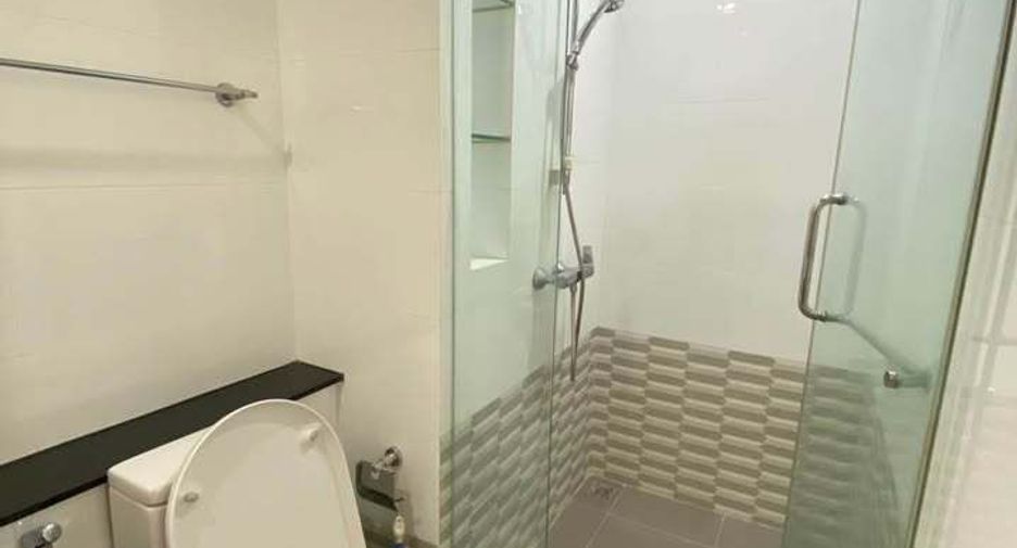 À louer 1 chambre appartement à Bang Na, Bangkok