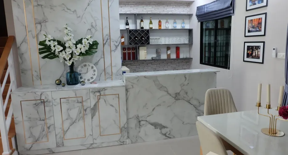 For rent 3 bedrooms townhouse in Prawet, Bangkok