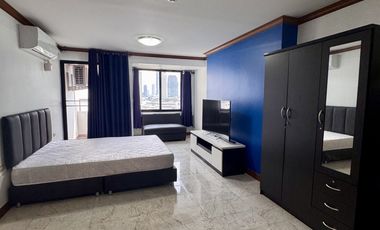 For rent studio condo in Bang Rak, Bangkok
