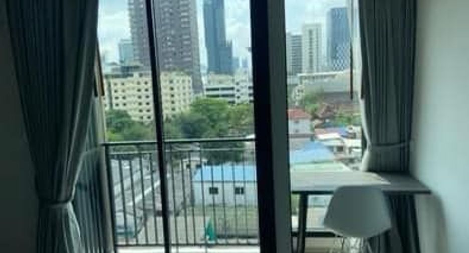 For rent 1 bed condo in Pathum Wan, Bangkok