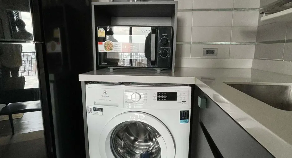For rent 1 bed condo in Khlong Toei, Bangkok