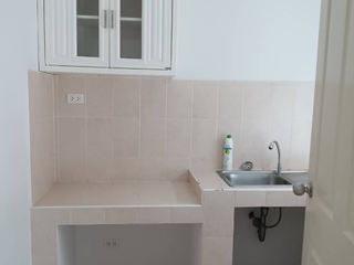 For rent 3 bedrooms townhouse in Chom Thong, Bangkok