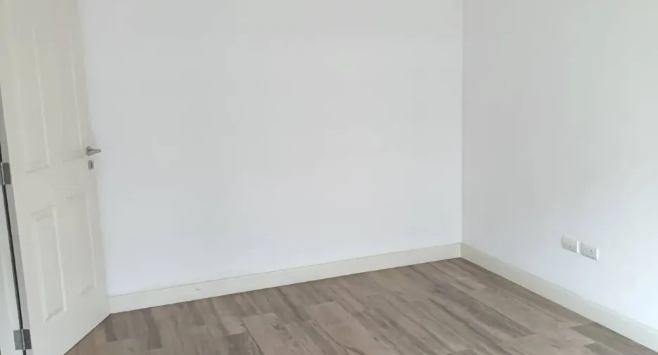 For rent 3 bedrooms townhouse in Lat Phrao, Bangkok