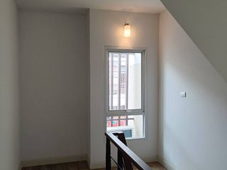For rent 3 bedrooms townhouse in Lat Phrao, Bangkok
